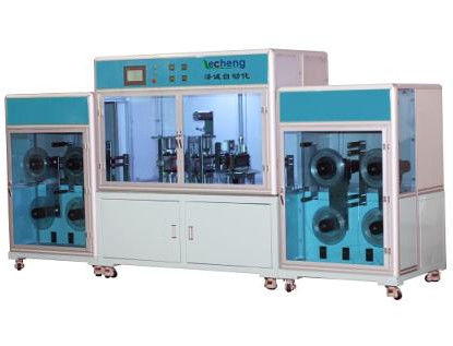 Chaîne de montage de batterie d'ion de lithium de capacité élevée oreille de Polonais formant la machine